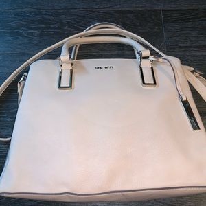 🌸Light pink Nine West Bag🌸